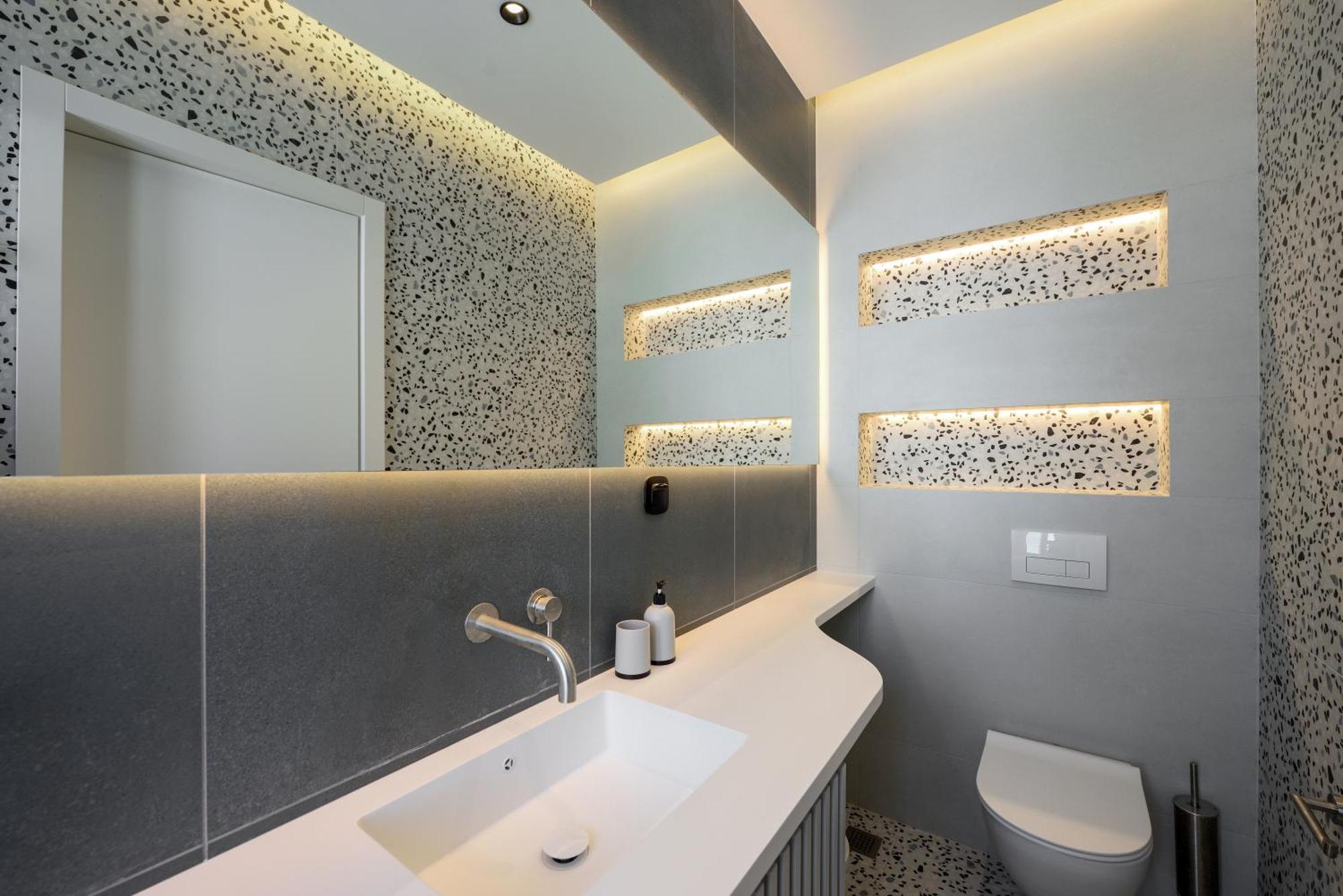 King Apartment Thessaloniki By Luxlikehome เทสซาโลนิกิ ภายนอก รูปภาพ