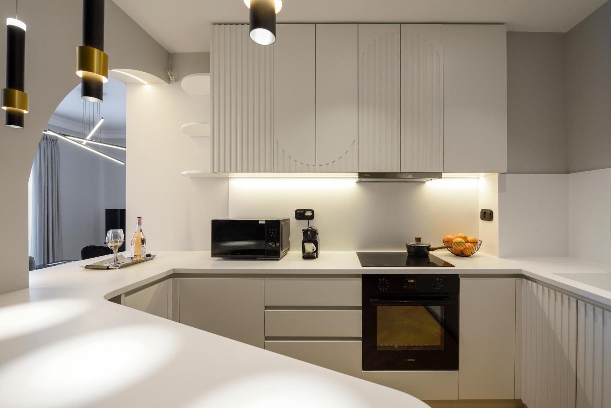 King Apartment Thessaloniki By Luxlikehome เทสซาโลนิกิ ภายนอก รูปภาพ