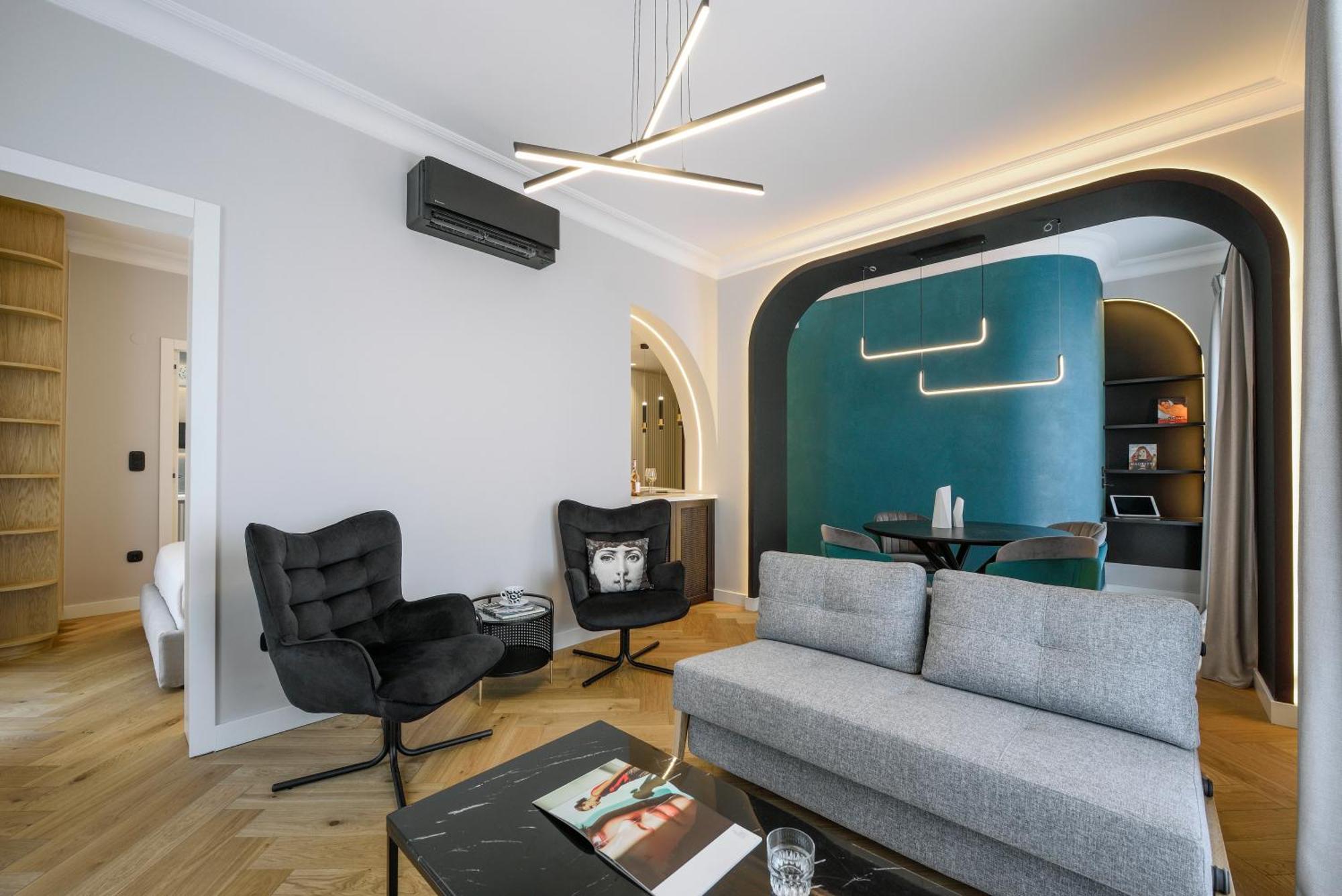 King Apartment Thessaloniki By Luxlikehome เทสซาโลนิกิ ภายนอก รูปภาพ